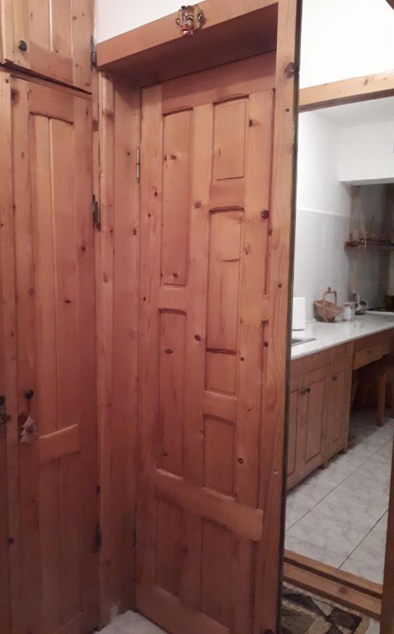 Cocooning In A Lovely Mountain Suite - Two Azuga Exteriör bild